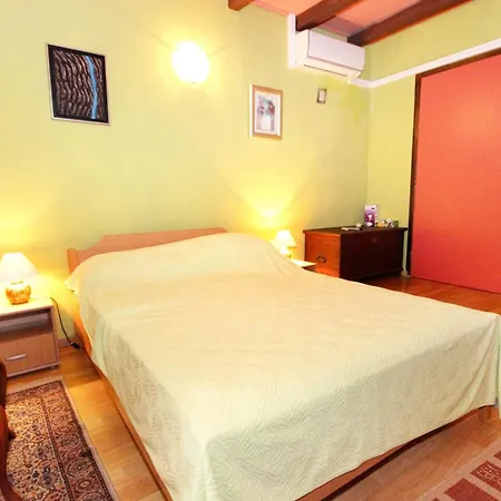 Seaside House With A Swimming Pool Mokosica, Dubrovnik - 8583 펜션 *